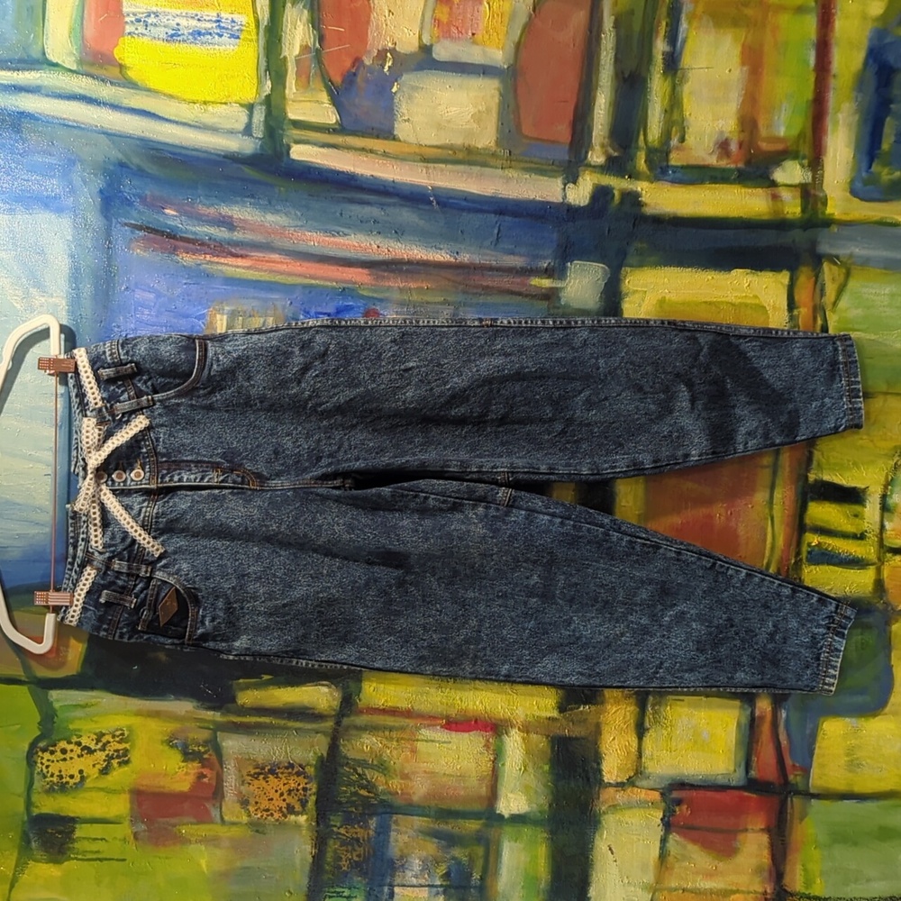 RARE VINTAGE Bugle Boy Special Edition Acid Washed Tapered Yolk Front 3 button